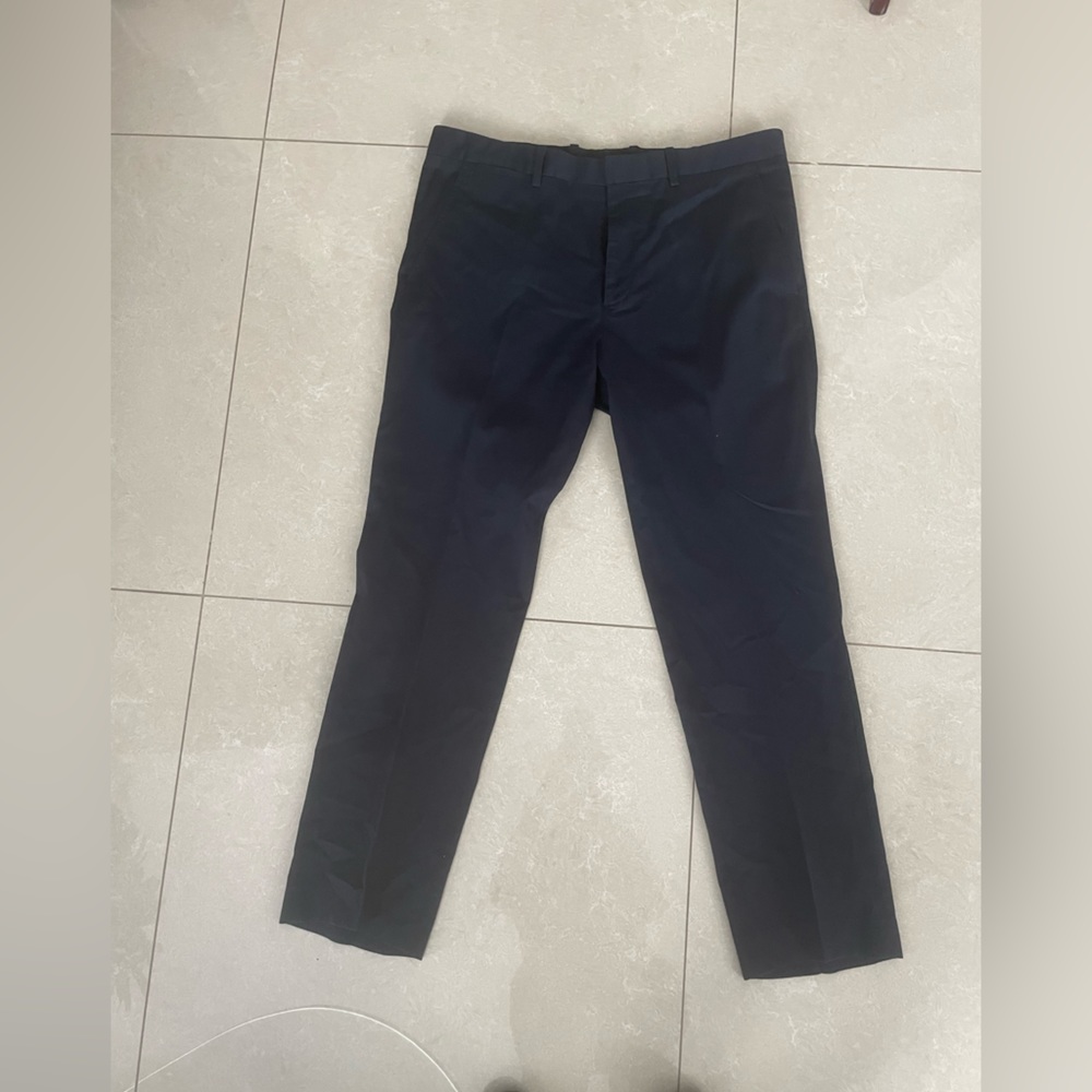 Theory Men’s Navy blue slacks size 34